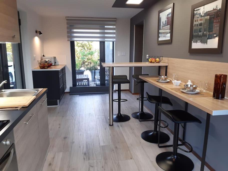 Logement 80 M2 Avec Terrasses Entre Les Deux Abers Лендеда Экстерьер фото